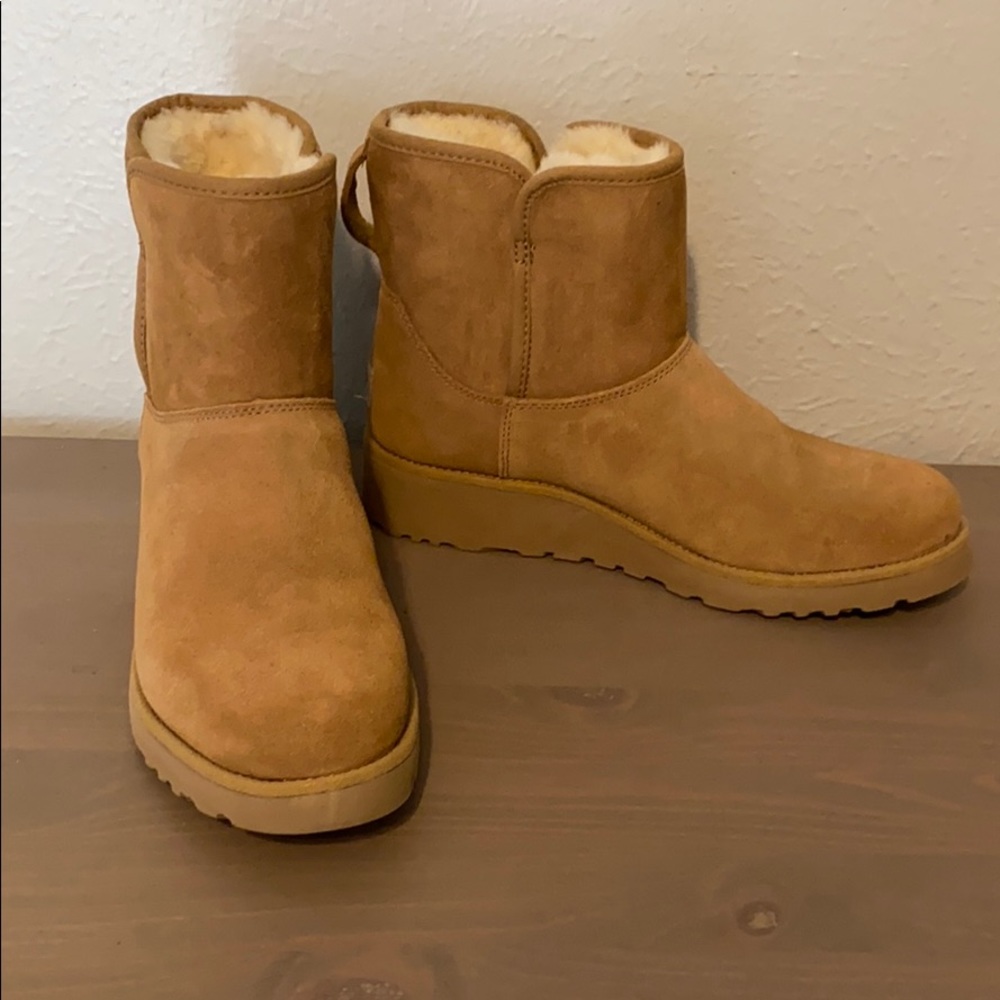 KRISTIN WEDGE BOOTIE